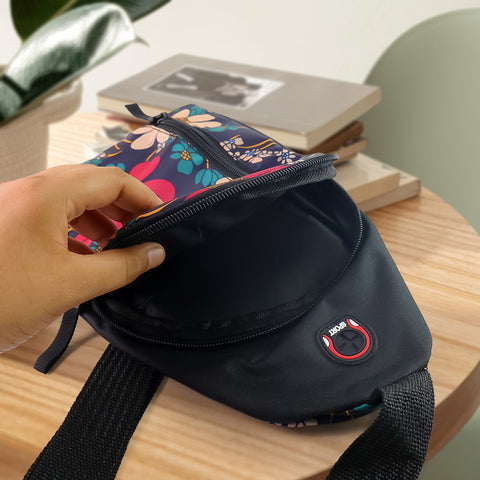 Waterproof pack waist bag, Shoulder Bags Chest Men Casual fashion USB Charging earphone hook Sling Travel Bag (1 Pc / Mix Color)